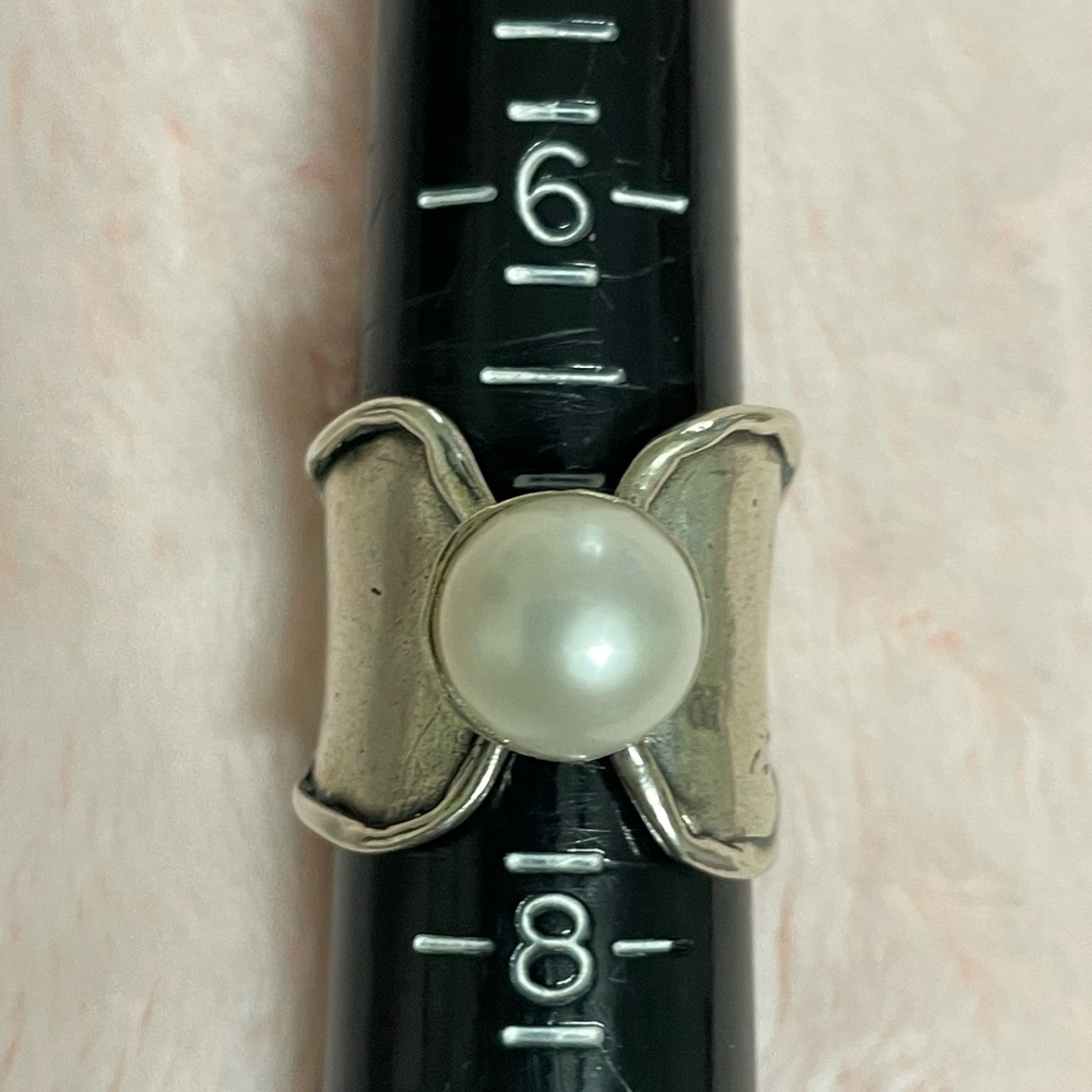 Beautiful & Rare Vintage Silpada Sterling Silver & Freshwater Pearl Ring 7